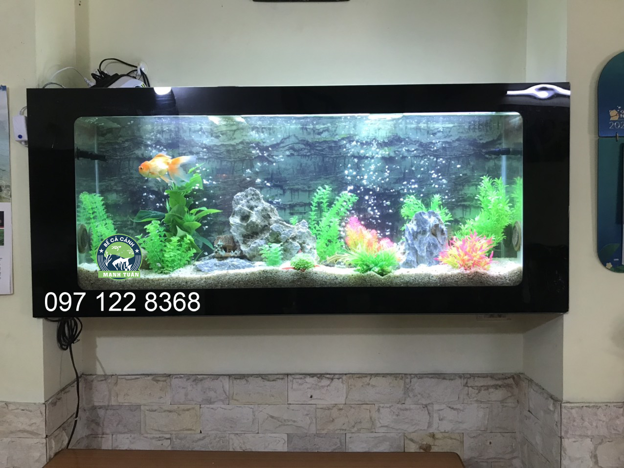 Bể cá treo tường đẹp MT23 được ưa thích nhất tại Hà Nội